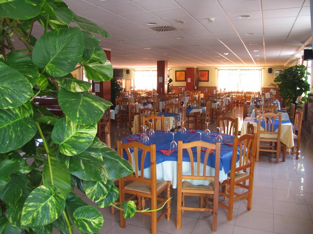 Hostal Imperial Crevillente Exterior foto